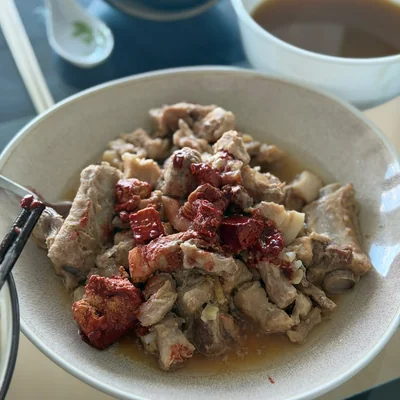 Pork ribs with fermented beancurd